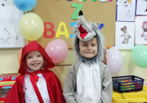 Bal postaci z bajek