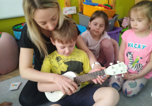 Sasza z ukulele