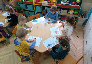 domalowywanie dymu w kominie