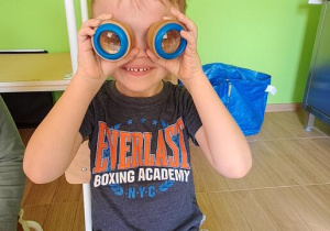 Tymek patrzy na świat oczami mrówki