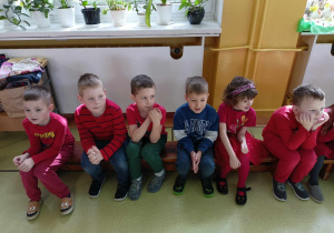 Dzieci zadowolone z występu