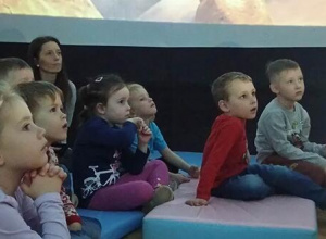 Planetarium mobilne w przedszkolu