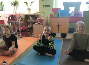 Zajęcia z jogi dla dzieci