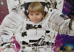 Denis jako astronauta
