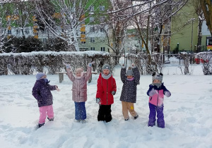 Zuzia, Natalka, Róża, Martynka, Nadia