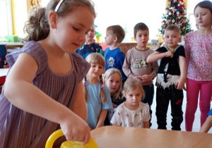 Iga nalewa wodę