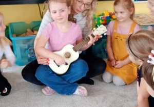 Iga gra na ukulele