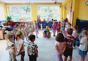 Delfinki składają życzenia Igorowi