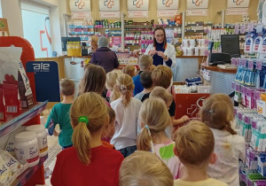 Przywitanie z Panią farmaceutką