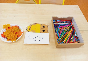 Materiały plastyczne