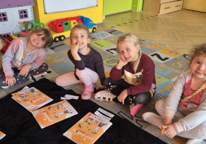 dzieci podczas zajęć