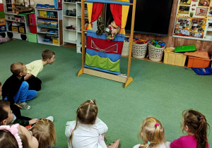 teatrzyk o pomaganiu zwierzętom