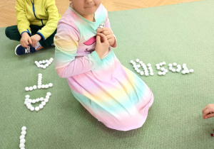 Tata i Tosia z pomponów