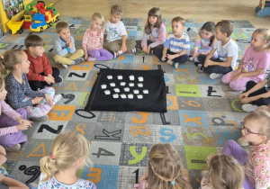 grupa podczas zajęć