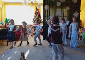 Pastuszkowie wyruszają do Jezusa