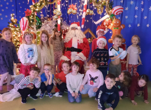 Spotkanie z Mikołajem i kolędowanie