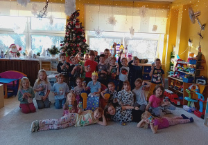 Mikołaj z Delfinkami