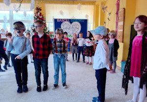 Paweł, Staś, Maksym, Kacoer i Róża