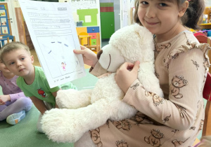 Tosia opowiada o wizycie Misia