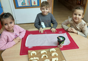 Rogaliki gotowe do pieczenia