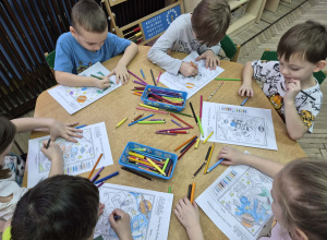 We' re going on a rocket ship!