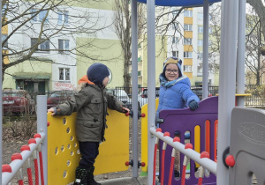 Leonard podczas zabawy