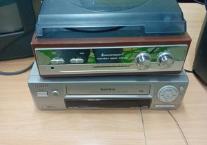 Gramofon i magnetowid