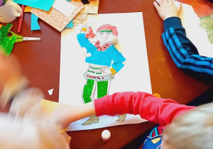 Igor projektuje strój krasnala