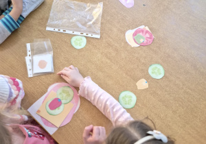 Słuchanie zamówienia, ćwiczenie rozpoznawania słuchowego