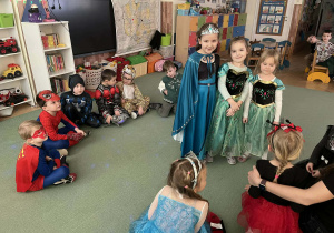 Na naszym balu pojawiło się wiele bajkowych postaci