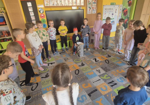 Wspólne śpiewania sto lat