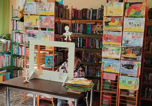 Bajka w bibliotece.
