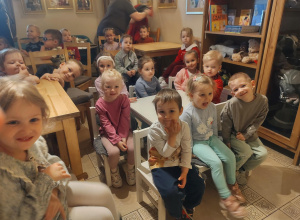 Wycieczka do Baśniowej Kawiarenki