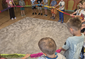 zabawa z gumą animacyjną w grupie Biedronek
